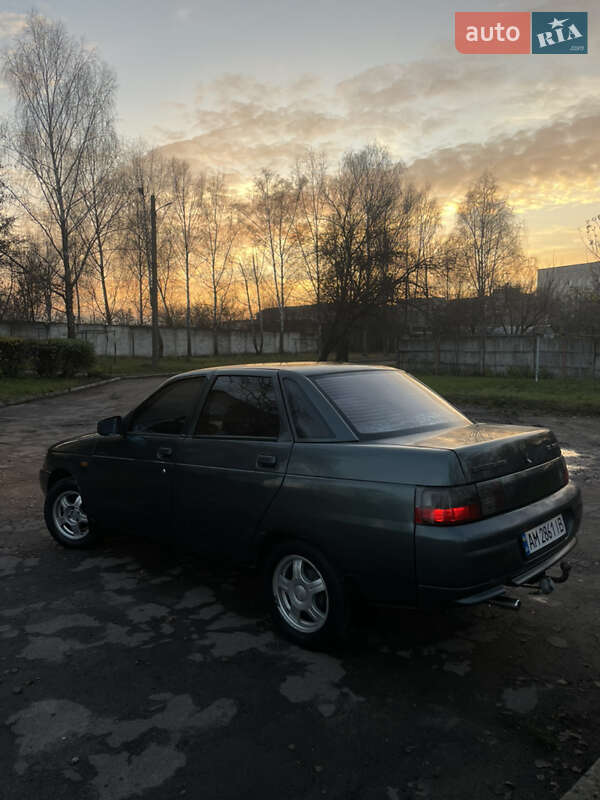 Седан ВАЗ / Lada 2110 2010 в Житомирі