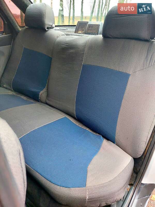 Седан ВАЗ / Lada 2110 2001 в Тростянці фото 22 Седан ВАЗ / Lada 2110 2001 в Тростянці