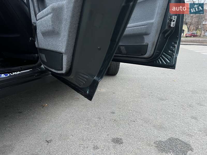 Седан ВАЗ / Lada 2110 2009 в Харькове фото 8 Седан ВАЗ / Lada 2110 2009 в Харькове