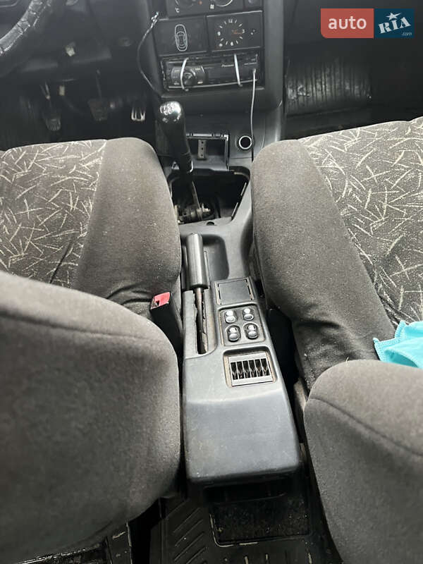 Седан ВАЗ / Lada 2110 2003 в Хмельницком фото 5 Седан ВАЗ / Lada 2110 2003 в Хмельницком