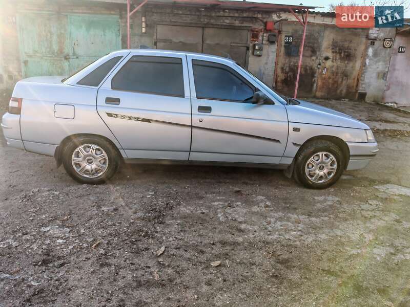 Седан ВАЗ / Lada 2110 2005 в Запоріжжі фото 6 Седан ВАЗ / Lada 2110 2005 в Запоріжжі