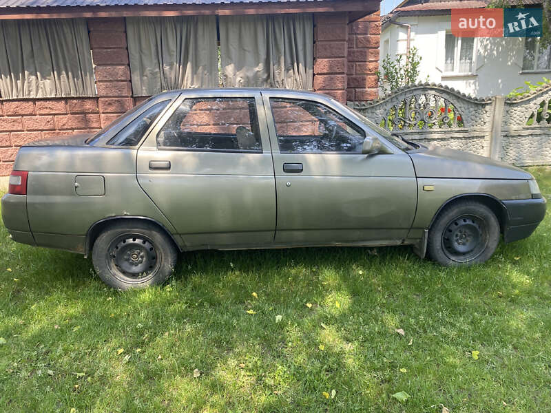 Седан ВАЗ / Lada 2110 2000 в Рівному