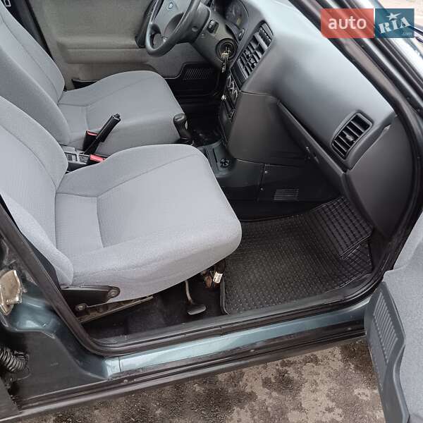 Седан ВАЗ / Lada 2110 2009 в Чернигове