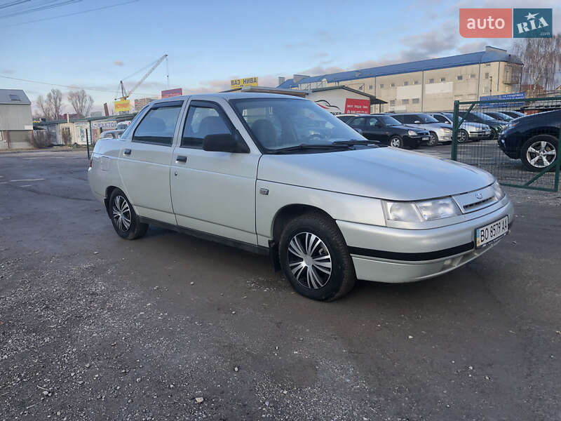 Седан ВАЗ / Lada 2110 2004 в Тернополе