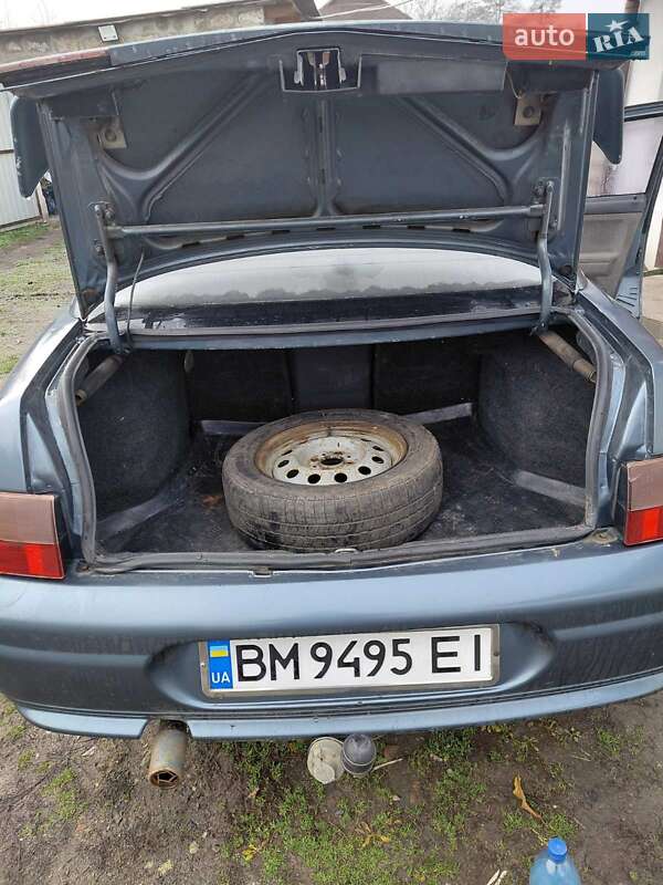 Седан ВАЗ / Lada 2110 2001 в Охтирці