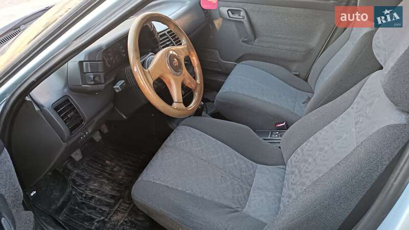 Седан ВАЗ / Lada 2110 2004 в Первомайске