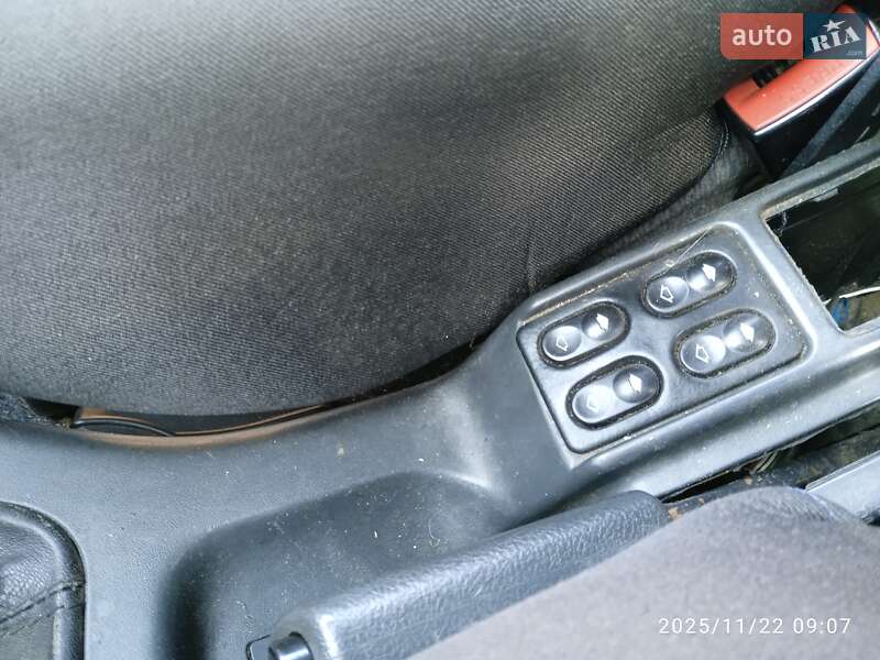 Седан ВАЗ / Lada 2110 2002 в Балаклії фото 10 Седан ВАЗ / Lada 2110 2002 в Балаклії