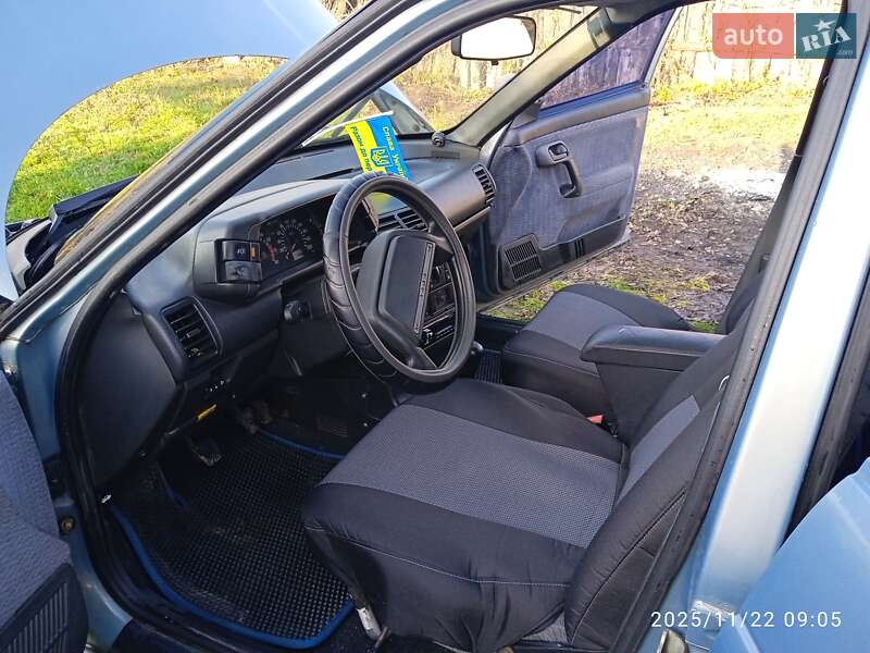 Седан ВАЗ / Lada 2110 2002 в Балаклії фото 27 Седан ВАЗ / Lada 2110 2002 в Балаклії