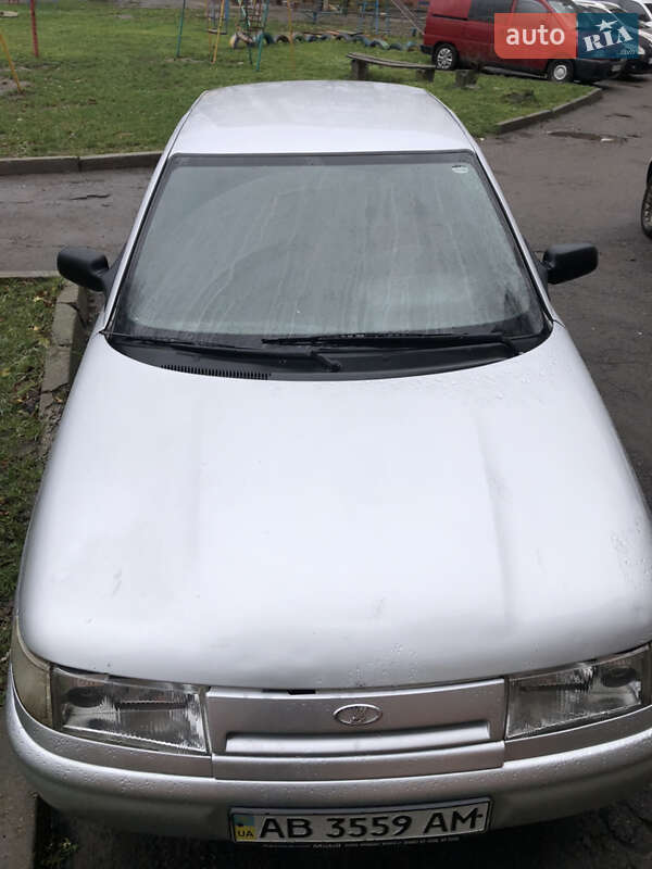 Седан ВАЗ / Lada 2110 2004 в Умани