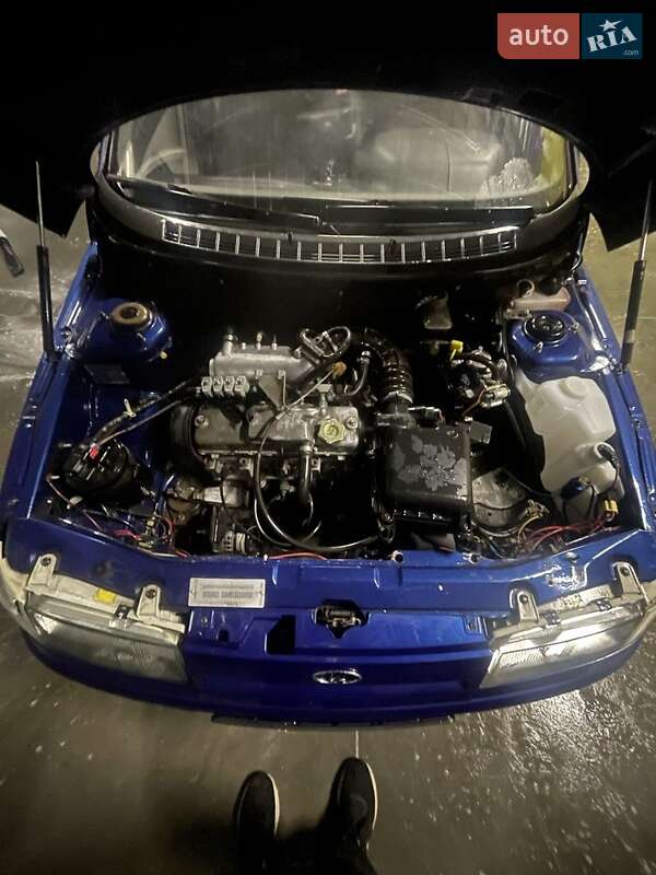 Седан ВАЗ / Lada 2110 2001 в Запорожье