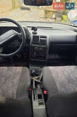 Седан ВАЗ / Lada 2110 2001 в Буську