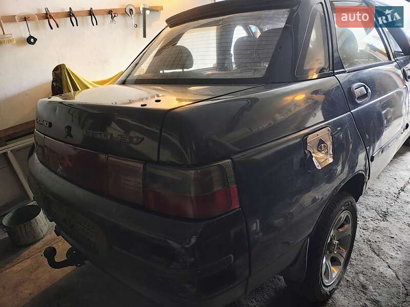 Седан ВАЗ / Lada 2110 2002 в Першотравенську