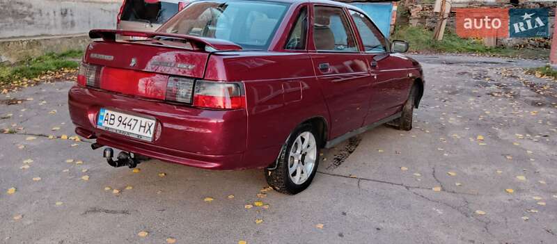 Седан ВАЗ / Lada 2110 2004 в Жмеринці