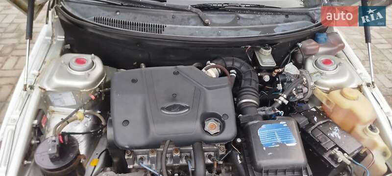 Седан ВАЗ / Lada 2110 2003 в Запорожье