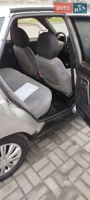 Седан ВАЗ / Lada 2110 2003 в Запорожье