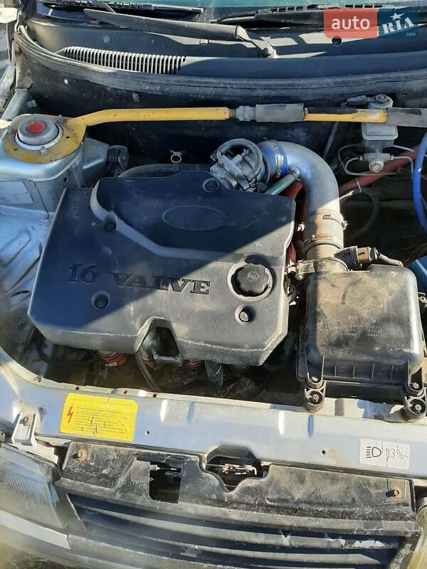 Седан ВАЗ / Lada 2110 2009 в Миколаєві фото 4 Седан ВАЗ / Lada 2110 2009 в Миколаєві