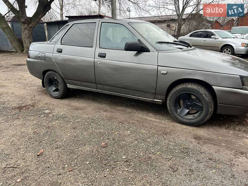 Седан ВАЗ / Lada 2110 2000 в Яготині фото 3 Седан ВАЗ / Lada 2110 2000 в Яготині