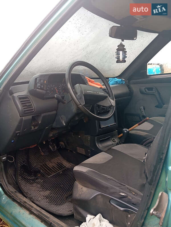 Седан ВАЗ / Lada 2110 1999 в Магдалиновке