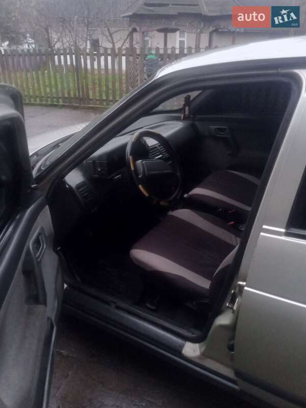 Седан ВАЗ / Lada 2110 2005 в Івано-Франківську