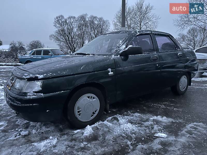 Седан ВАЗ / Lada 2110 2001 в Борисполе