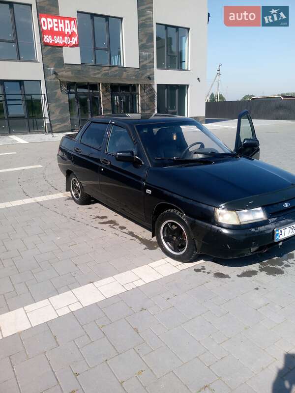 Седан ВАЗ / Lada 2110 2005 в Перегинском фото 4 Седан ВАЗ / Lada 2110 2005 в Перегинском