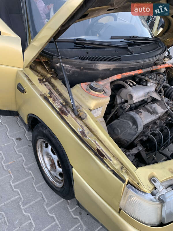 Седан ВАЗ / Lada 2110 1999 в Львове