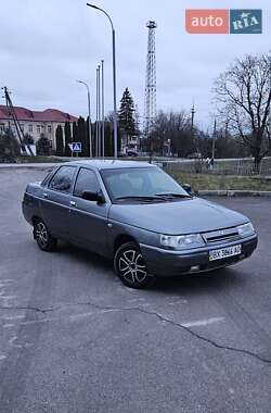 Седан ВАЗ / Lada 2110 2001 в Чемеровцах