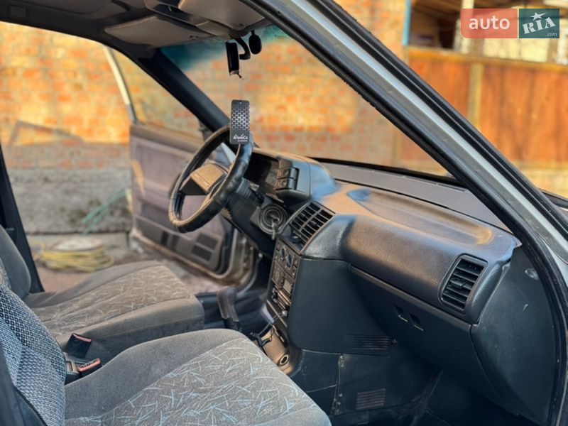 Седан ВАЗ / Lada 2110 2003 в Прилуках