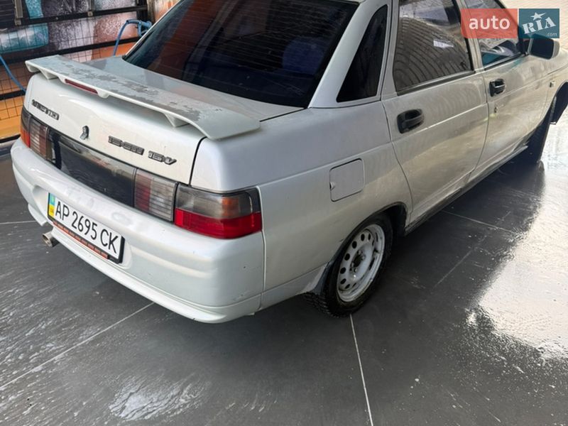 Седан ВАЗ / Lada 2110 2004 в Запорожье