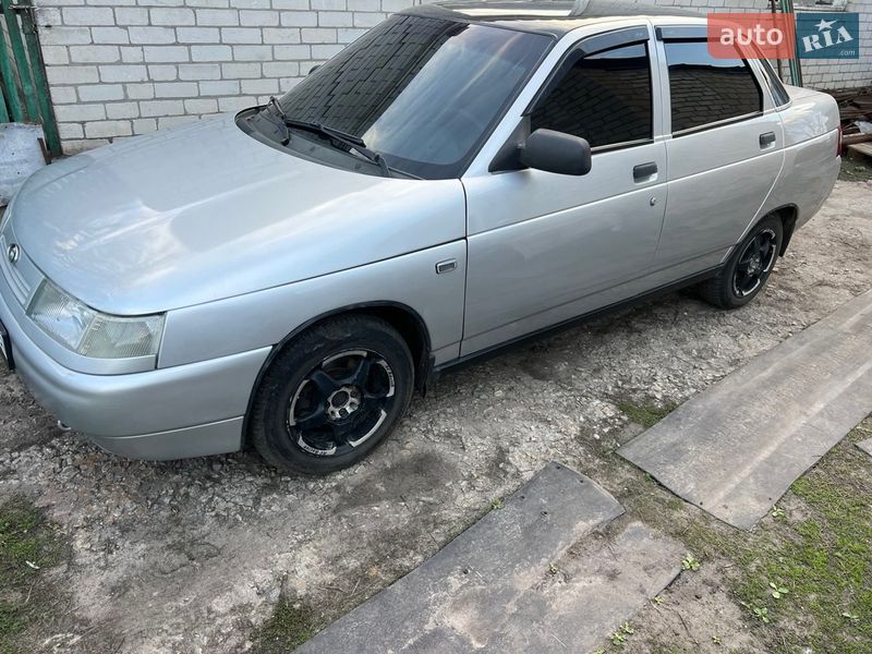Седан ВАЗ / Lada 2110 2013 в Чугуеве