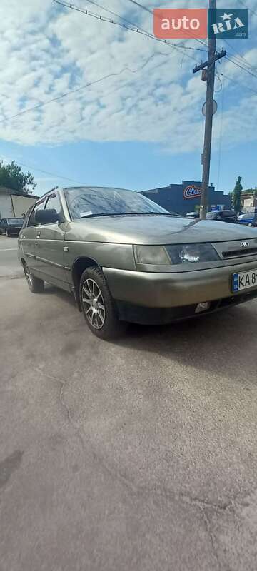 Универсал ВАЗ / Lada 2111 2002 в Остер