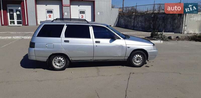 Универсал ВАЗ / Lada 2111 2004 в Харькове