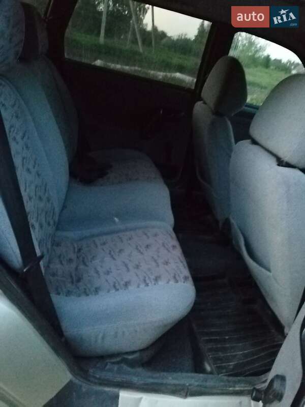 Універсал ВАЗ / Lada 2111 2006 в Луцьку