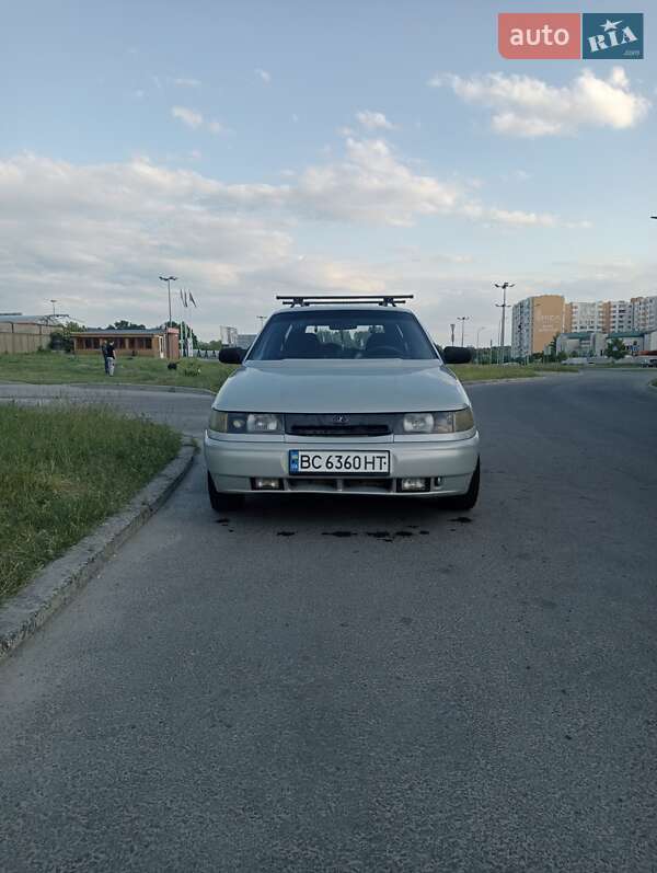 Универсал ВАЗ / Lada 2111 2004 в Львове