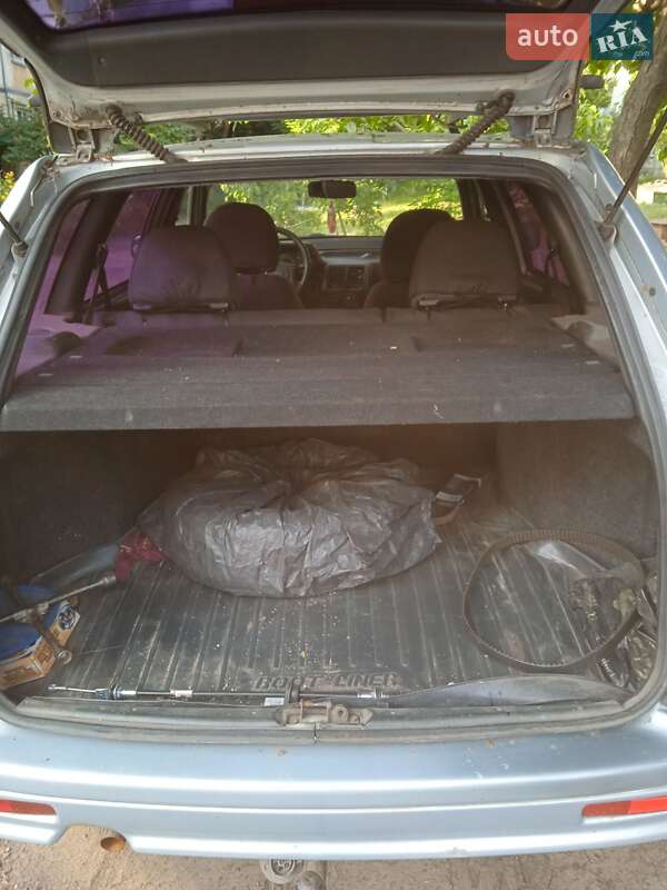 Универсал ВАЗ / Lada 2111 2005 в Кривом Роге фото 5 Универсал ВАЗ / Lada 2111 2005 в Кривом Роге