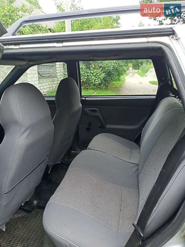 Універсал ВАЗ / Lada 2111 2005 в Світловодську