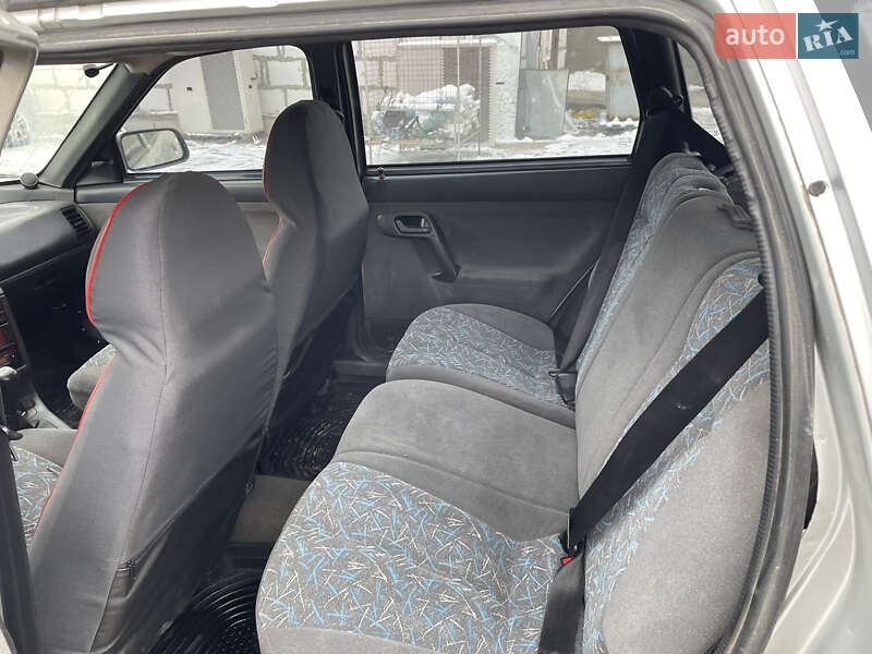 Универсал ВАЗ / Lada 2111 2004 в Харькове фото 12 Универсал ВАЗ / Lada 2111 2004 в Харькове