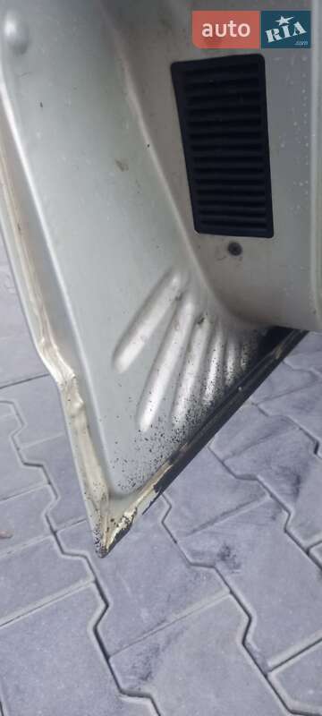 Хетчбек ВАЗ / Lada 2111 2004 в Чернівцях фото 9 Хетчбек ВАЗ / Lada 2111 2004 в Чернівцях