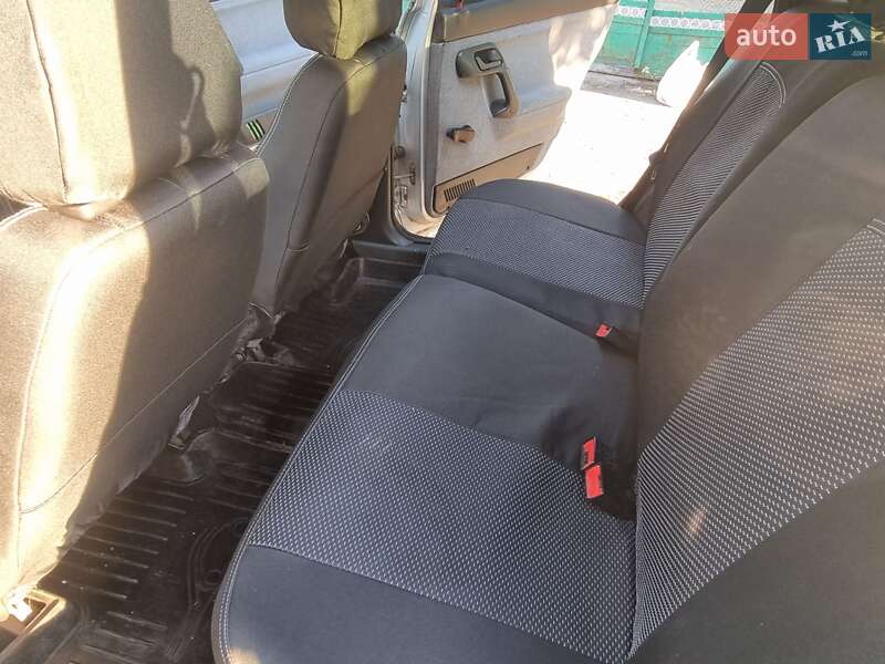 Универсал ВАЗ / Lada 2111 2009 в Днепре