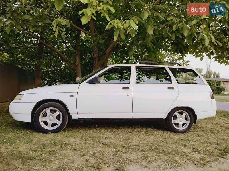 ВАЗ / Lada 2111 2011