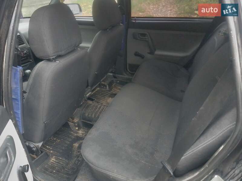 ВАЗ / Lada 2111 2010