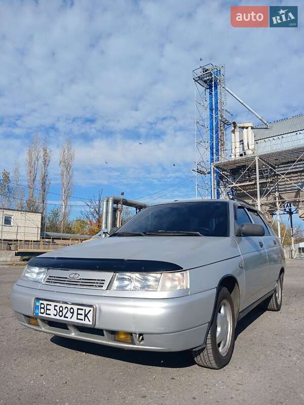 Универсал ВАЗ / Lada 2111 2010 в Николаеве