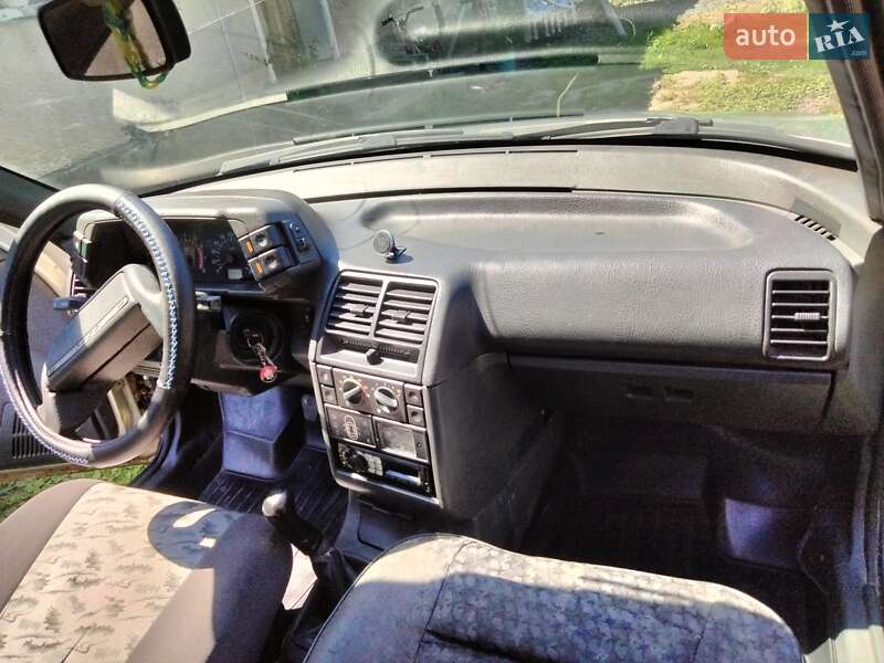 Універсал ВАЗ / Lada 2111 2007 в Великих Лучках