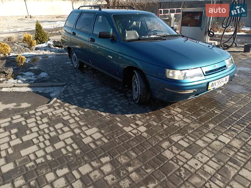 Универсал ВАЗ / Lada 2111 2004 в Терновке