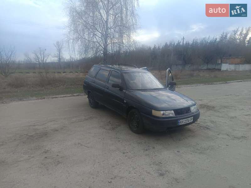 Универсал ВАЗ 2111 2002 в 