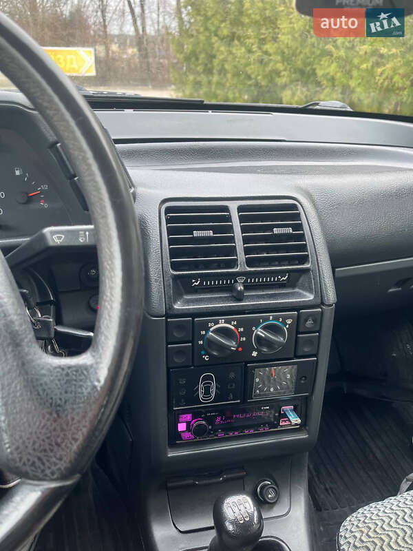 Универсал ВАЗ / Lada 2111 2006 в Борщеве