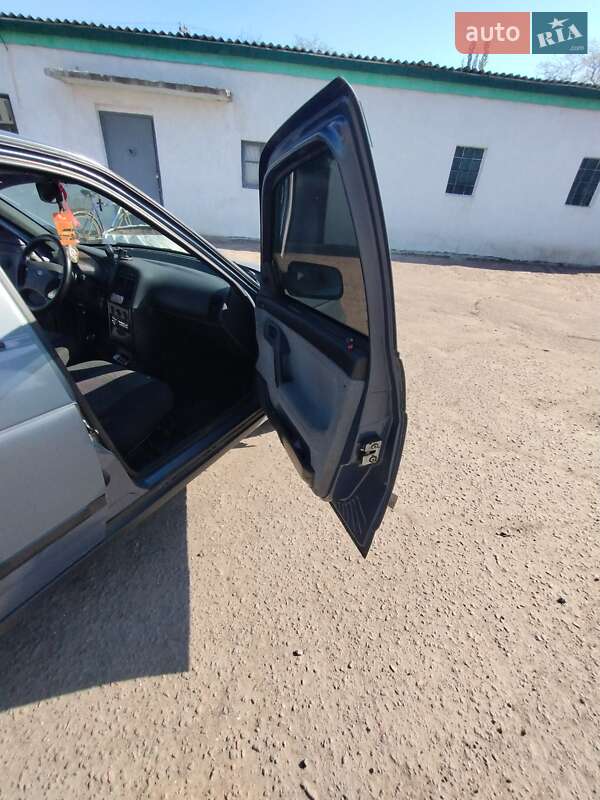 Универсал ВАЗ / Lada 2111 2008 в Николаеве