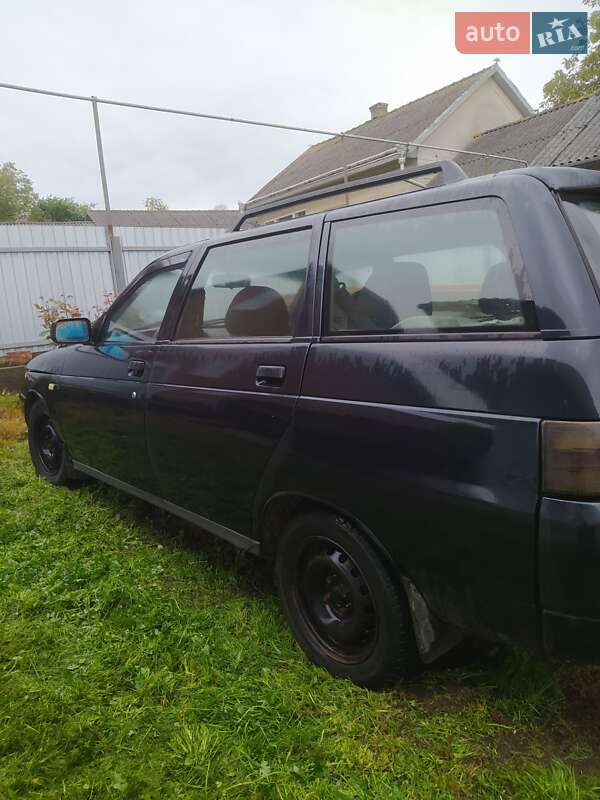 ВАЗ / Lada 2111 2005