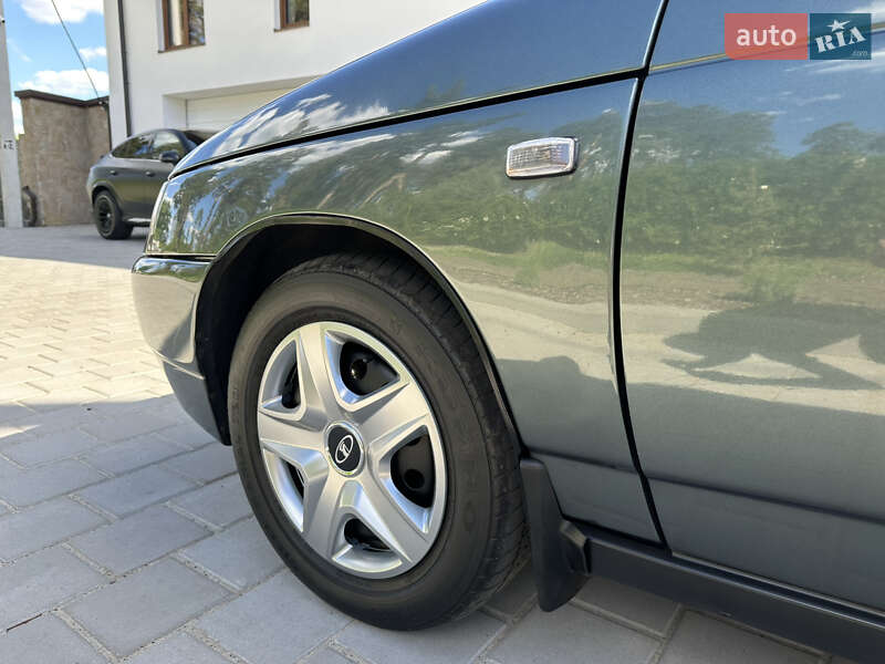 Универсал ВАЗ / Lada 2111 2008 в Черкассах