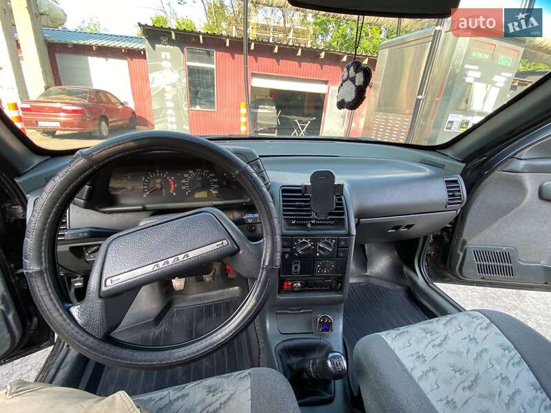 Универсал ВАЗ / Lada 2111 2007 в Киеве